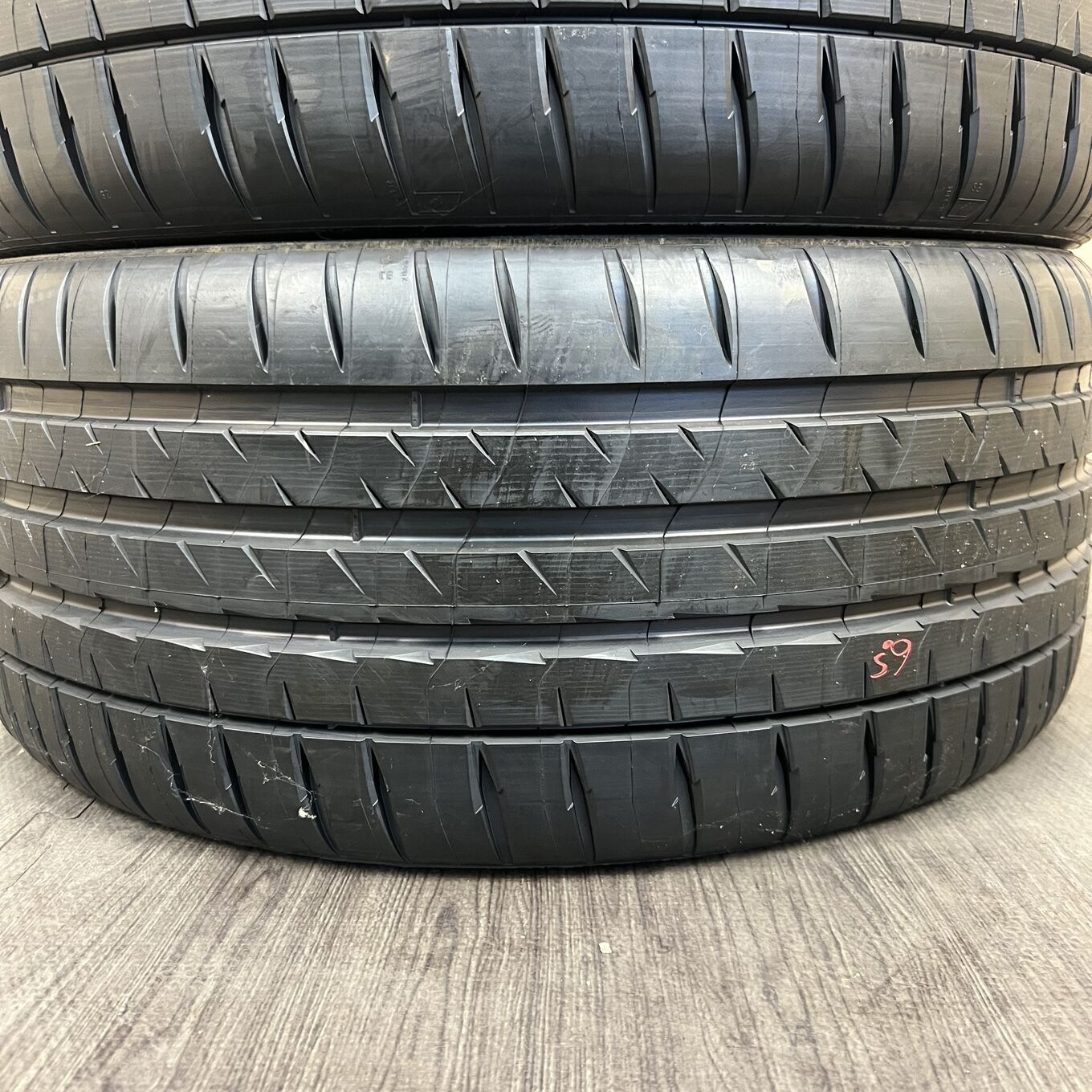 Michelin PILOT SPORT 4 S 235/35 R20, фото 4