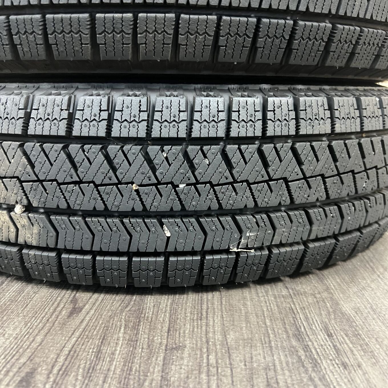 Bridgestone BLIZZAK VRX2 165/70 R14, фото 4
