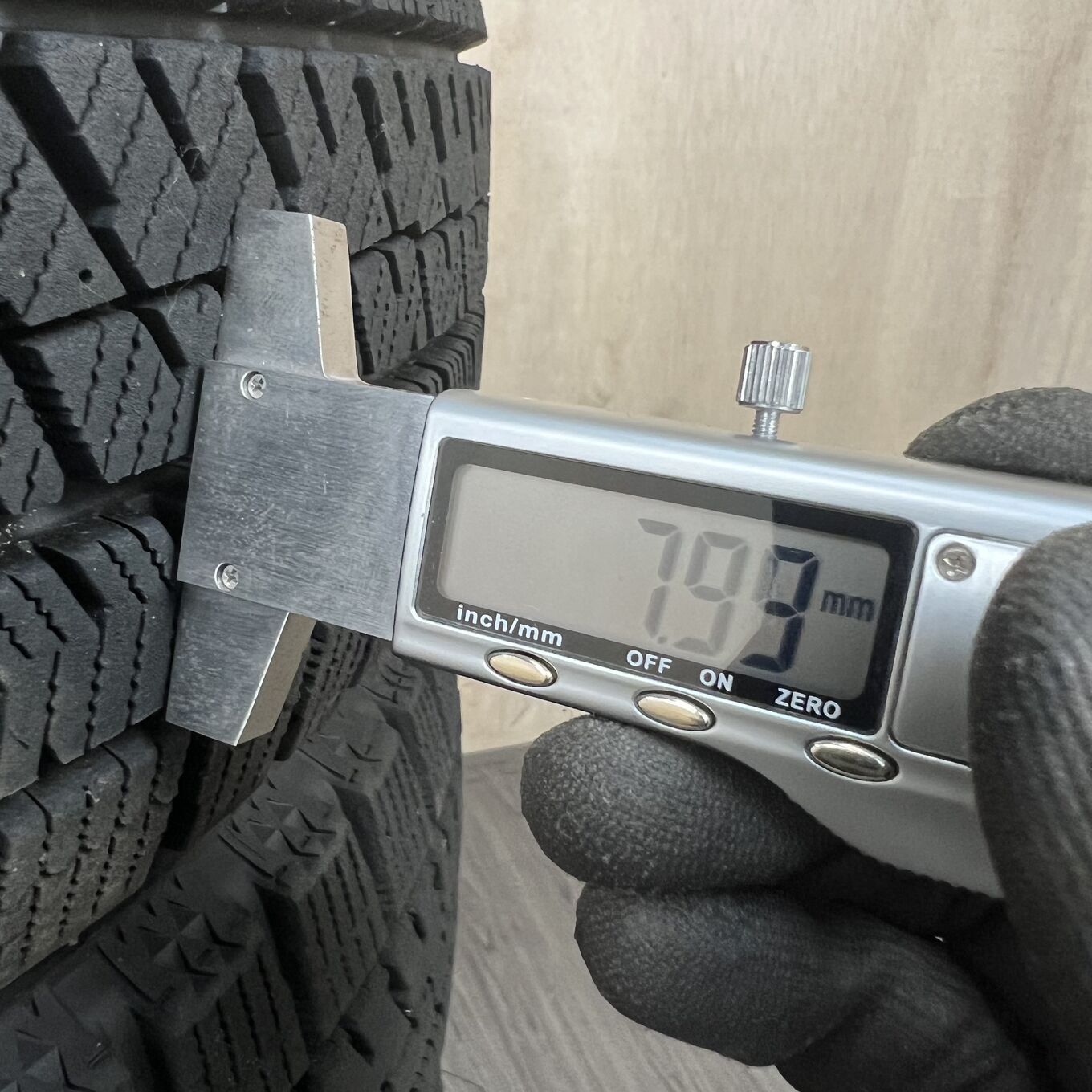 Bridgestone BLIZZAK VRX2 165/70 R14, фото 6