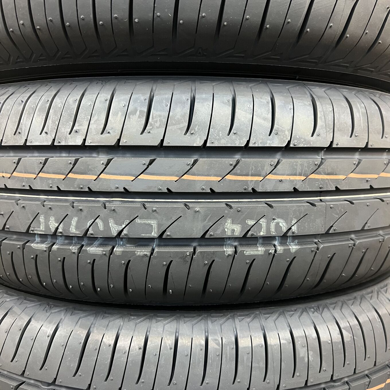 Toyo NANOENERGY 3 PLUS 185/70 R14, фото 2