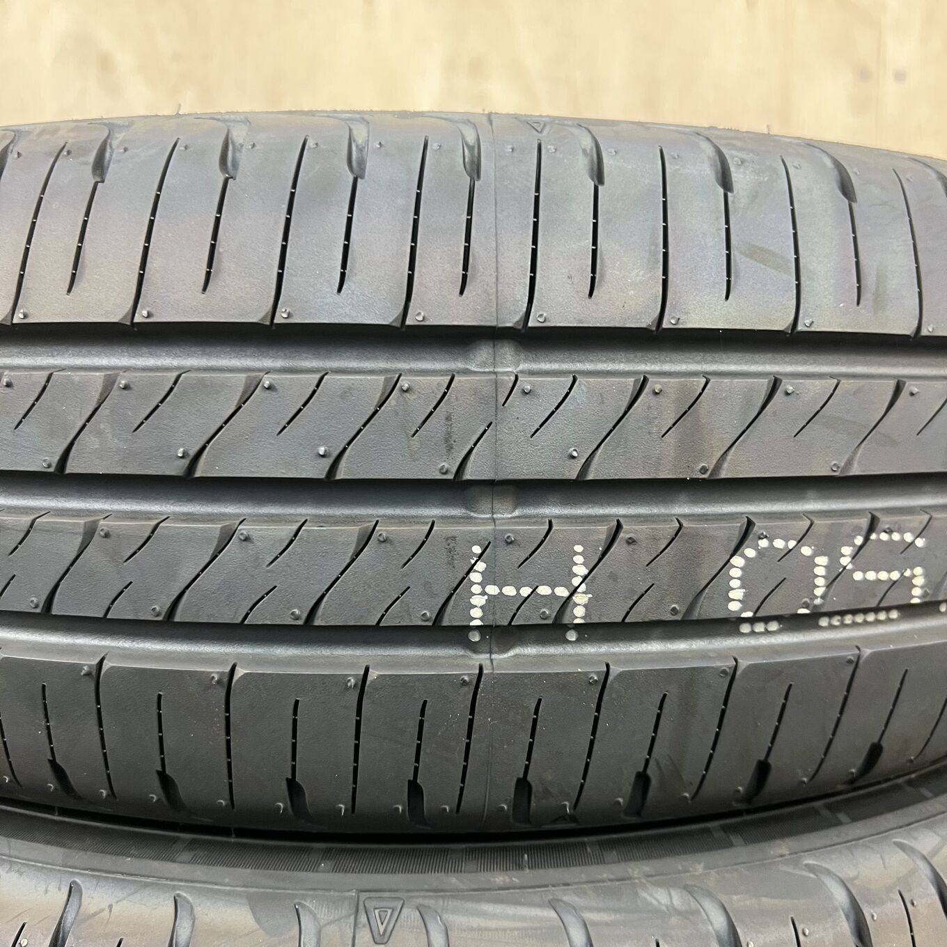 185/65 R15 Dunlop ENASAVE EC205 — 29 800 ¥/комплект