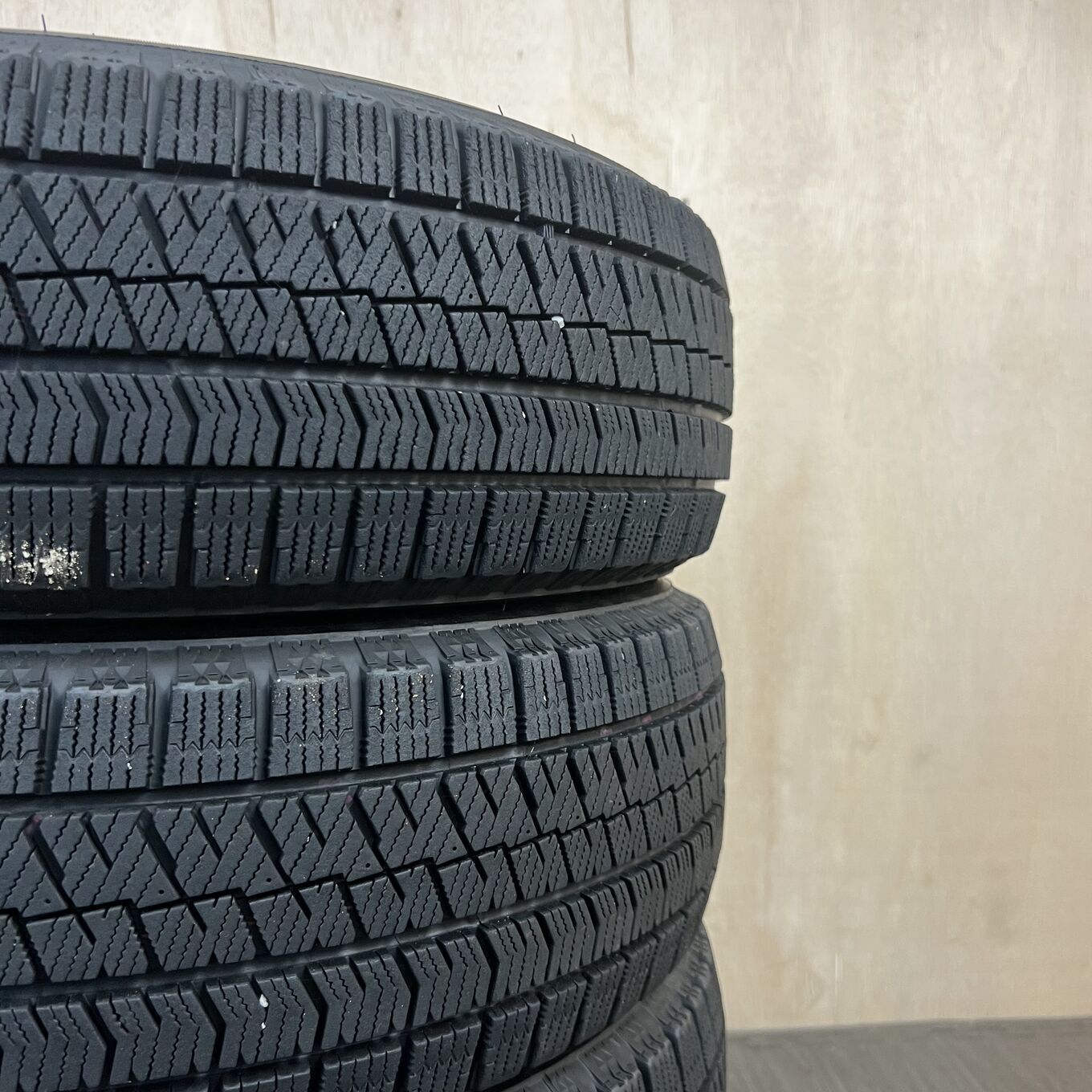Bridgestone BLIZZAK VRX2 195/65 R15, фото 6