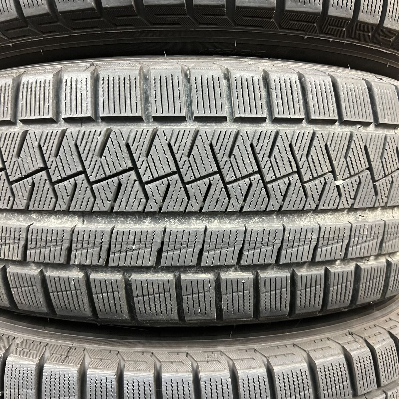 Pirelli ICE ASIMMETRICO 235/60 R18, фото 2