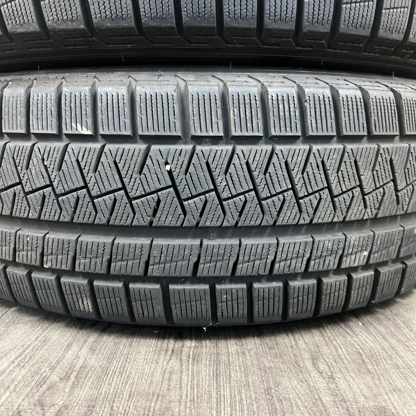 Pirelli ICE ASIMMETRICO 235/60 R18, фото 4