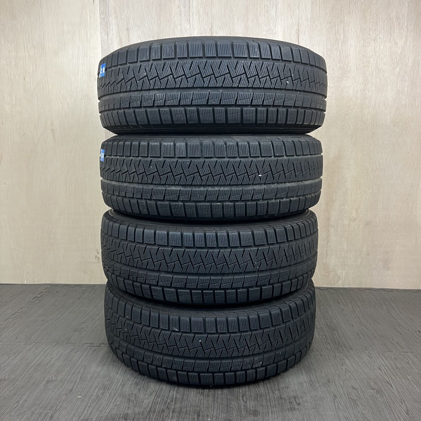 Pirelli ICE ASIMMETRICO 235/60 R18, фото 5