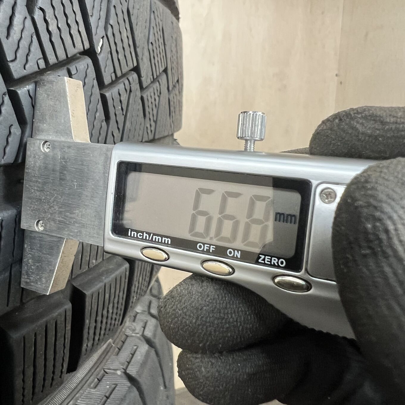Pirelli ICE ASIMMETRICO 235/60 R18, фото 6
