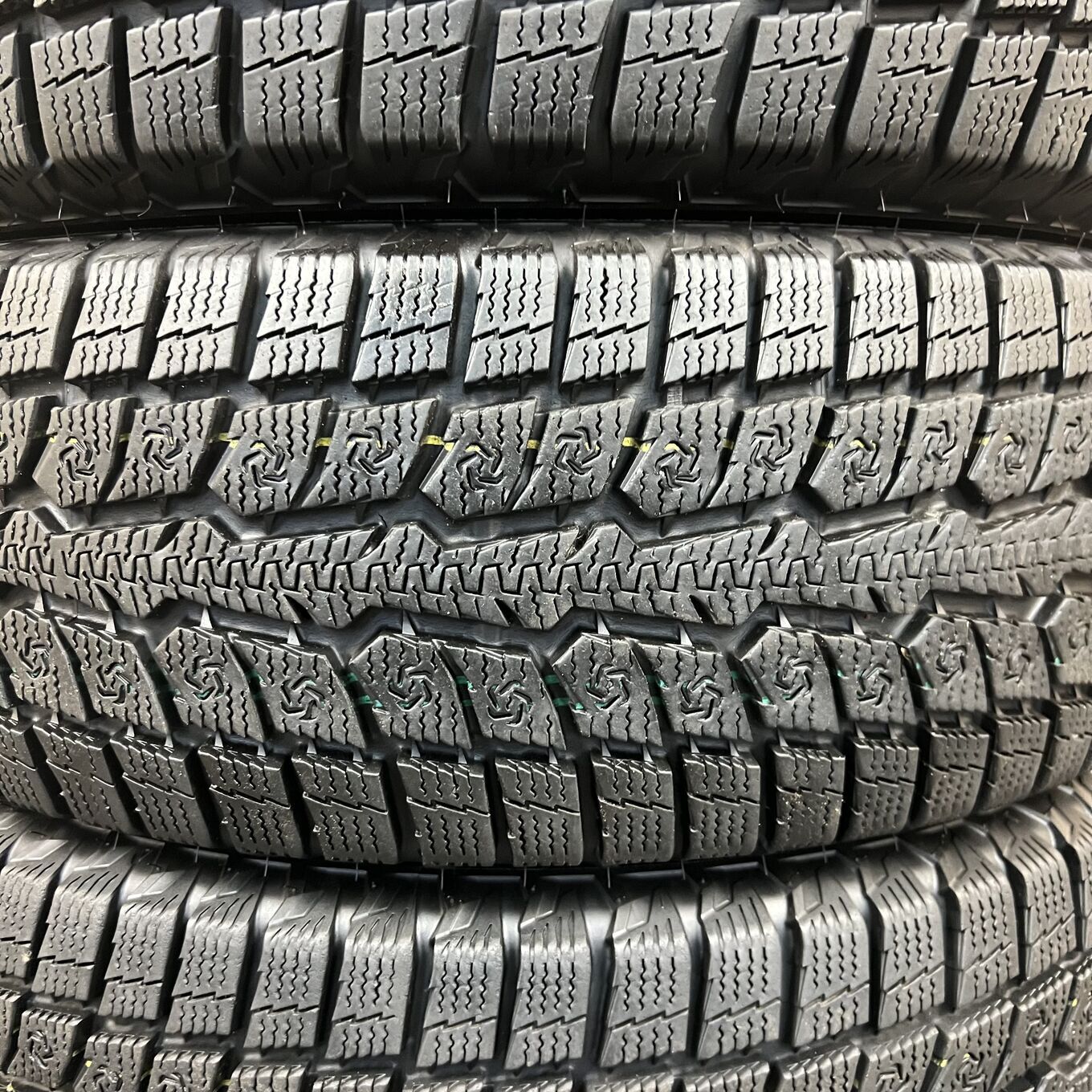 Toyo OBSERVE GSI-6 LS 225/70 R16, фото 3