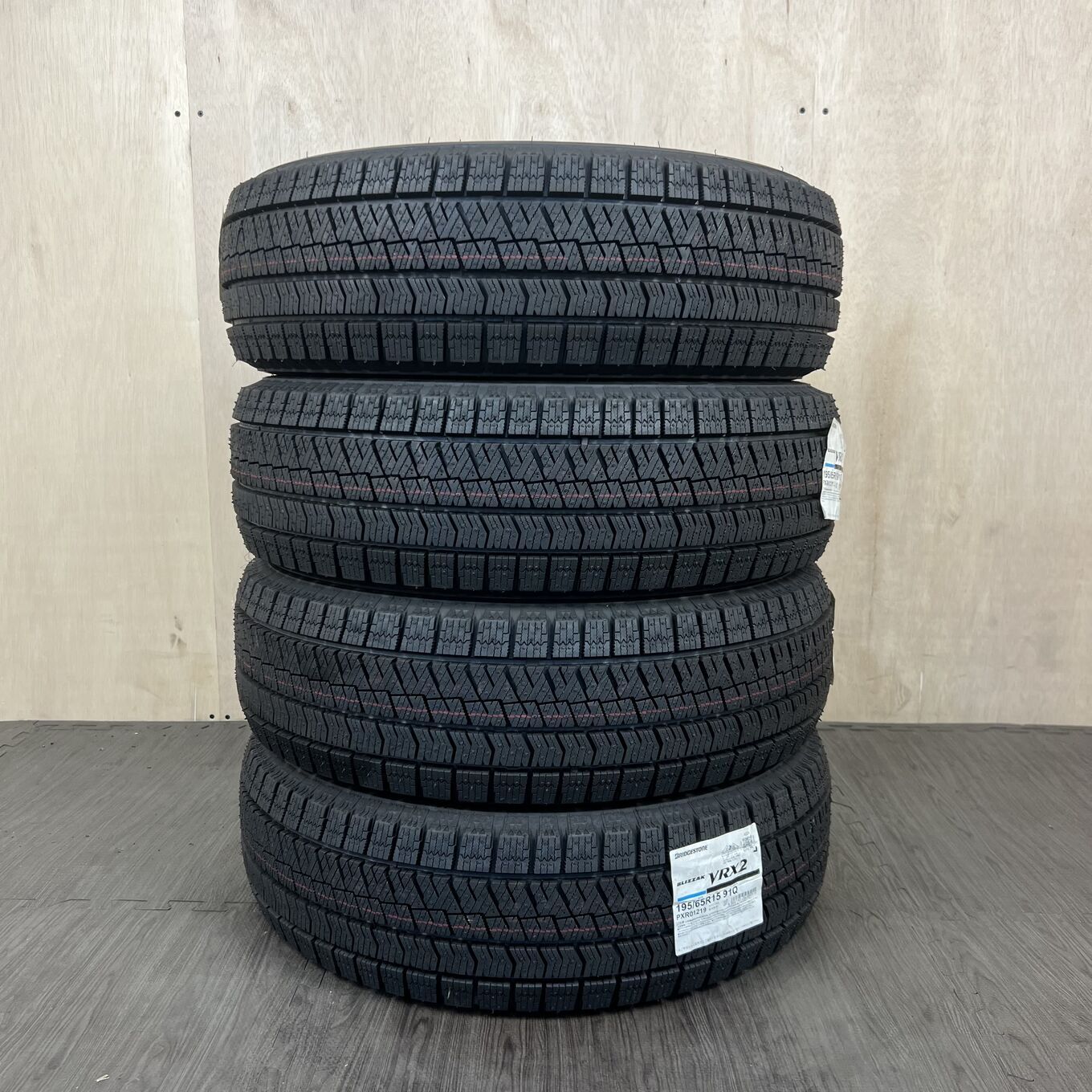Bridgestone BLIZZAK VRX2 195/65 R15, фото 5