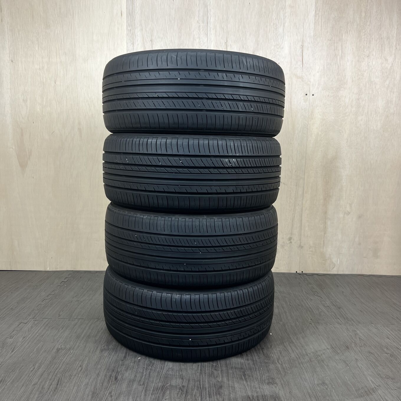 Yokohama ADVAN DB V552 225/40 R18, фото 5