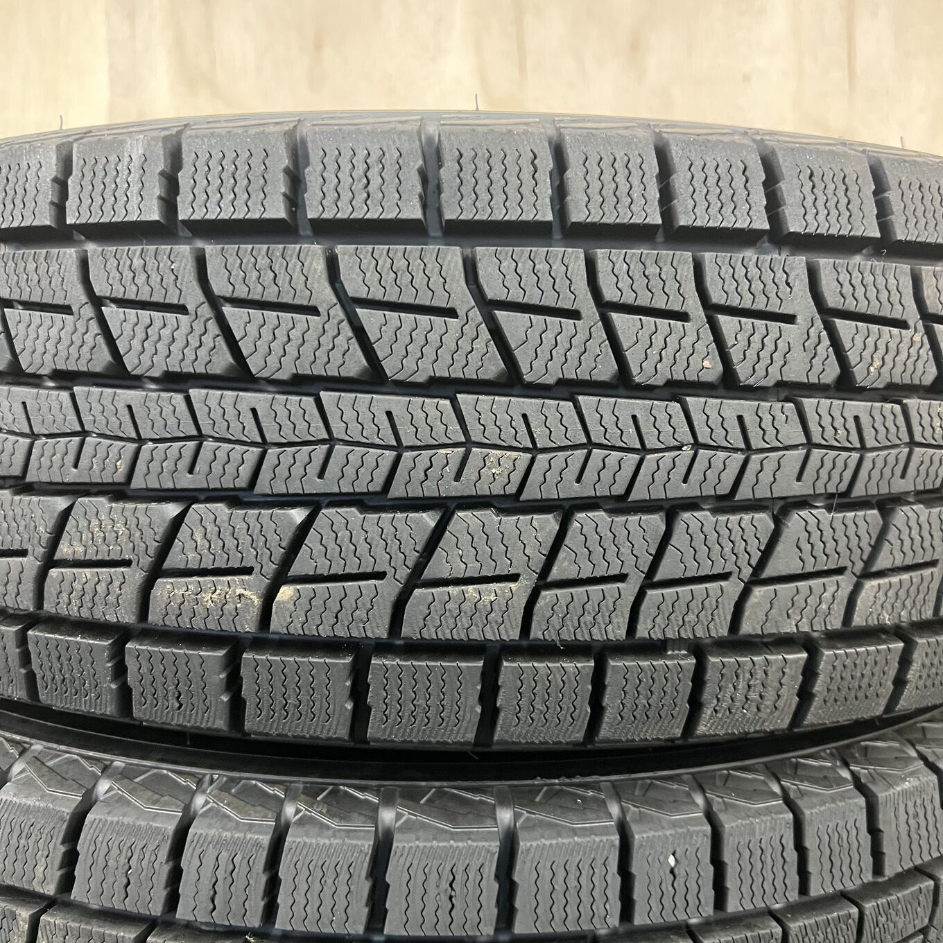215/60 R17 Dunlop GRANDTREK SJ8 — 32 300 ¥/комплект
