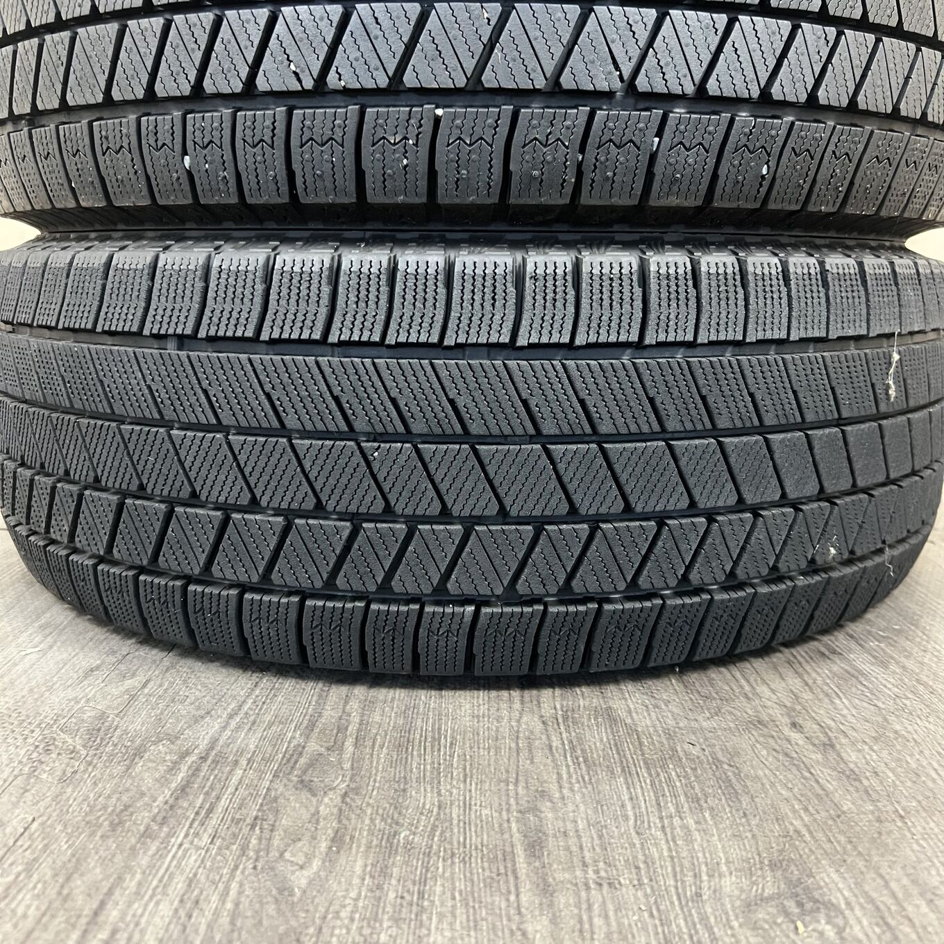 Bridgestone BLIZZAK VRX3 205/55 R16, фото 4