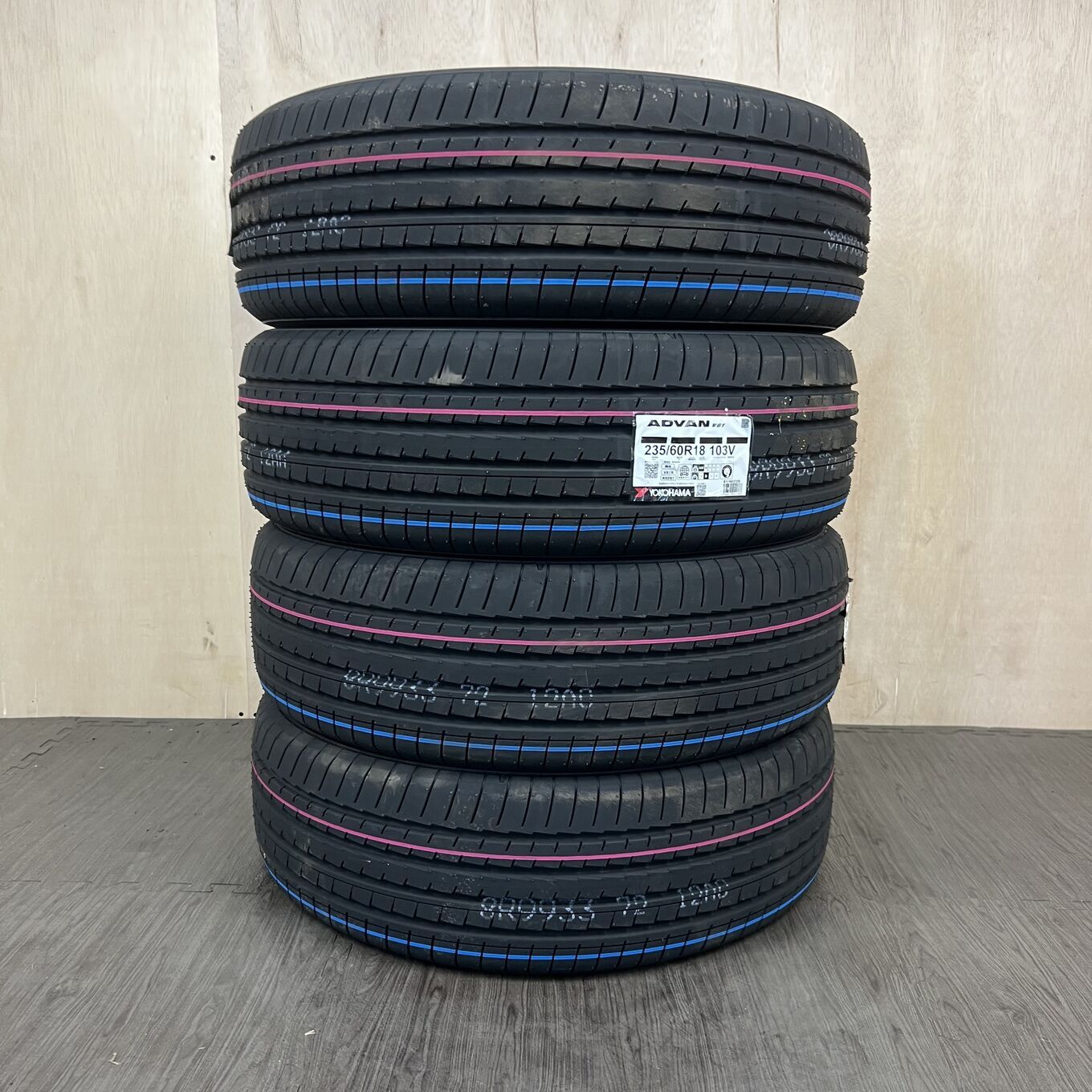 Yokohama ADVAN V61 235/60 R18, фото 5