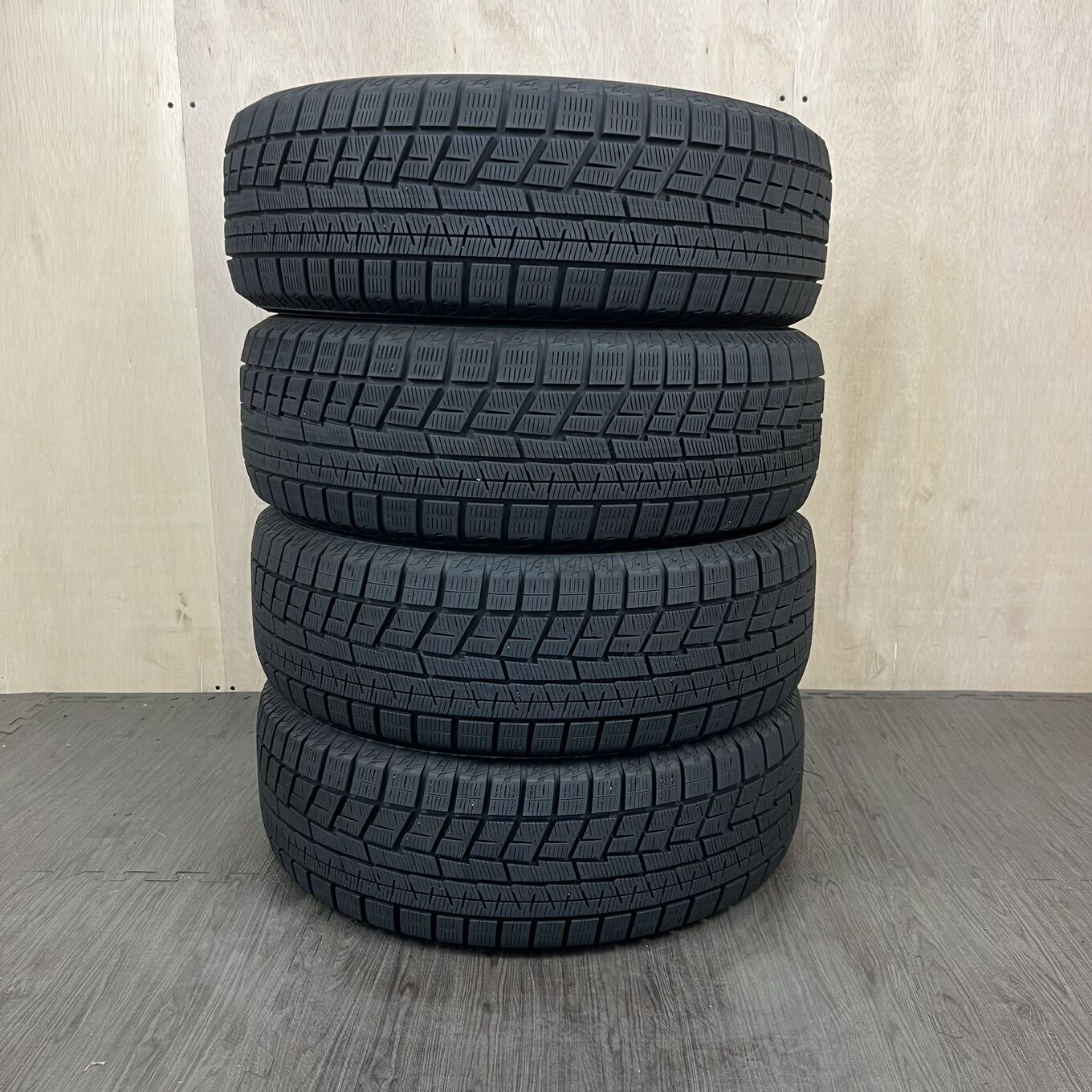 Yokohama ICE GUARD IG60 215/60 R16, фото 5