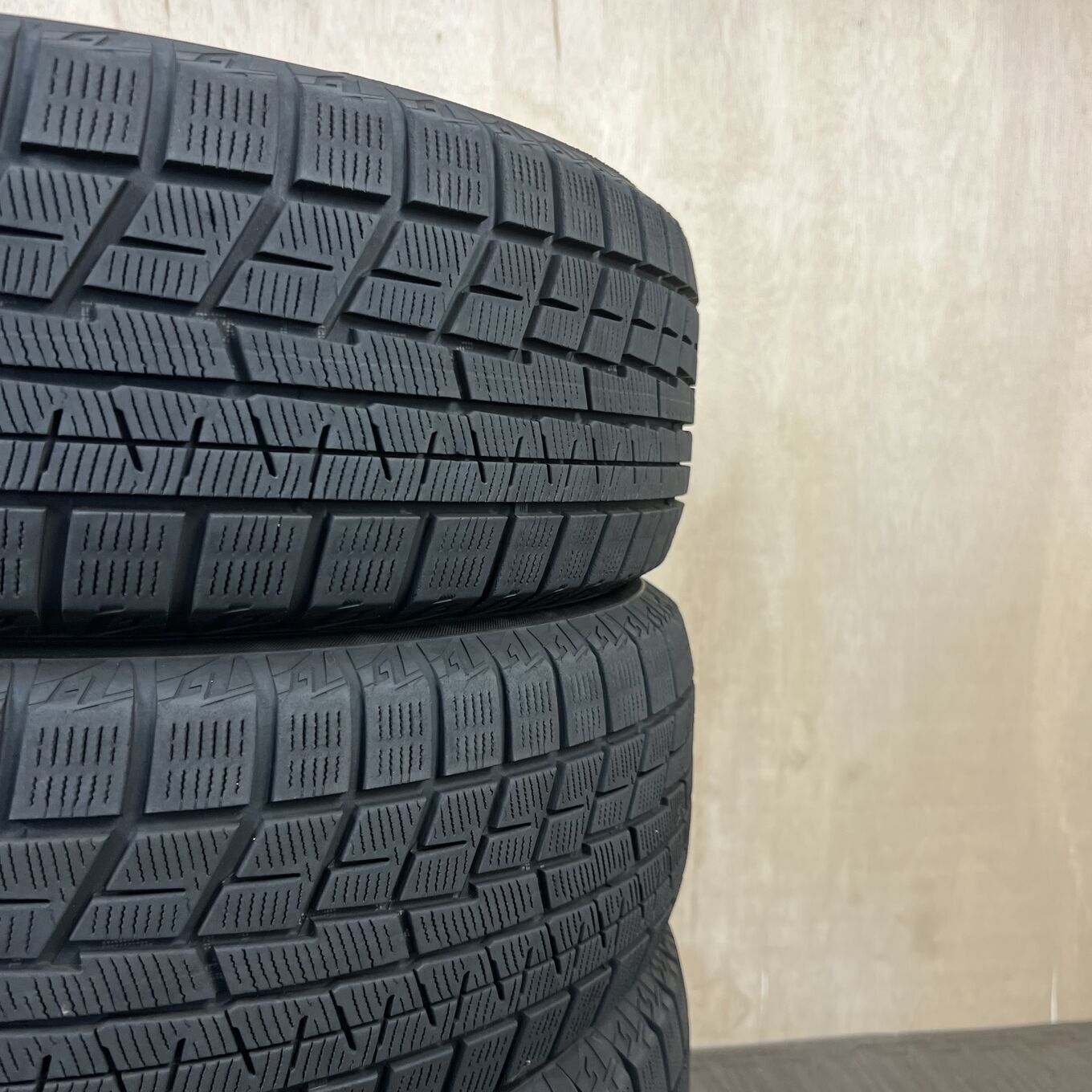 Yokohama ICE GUARD IG60 215/60 R16, фото 6