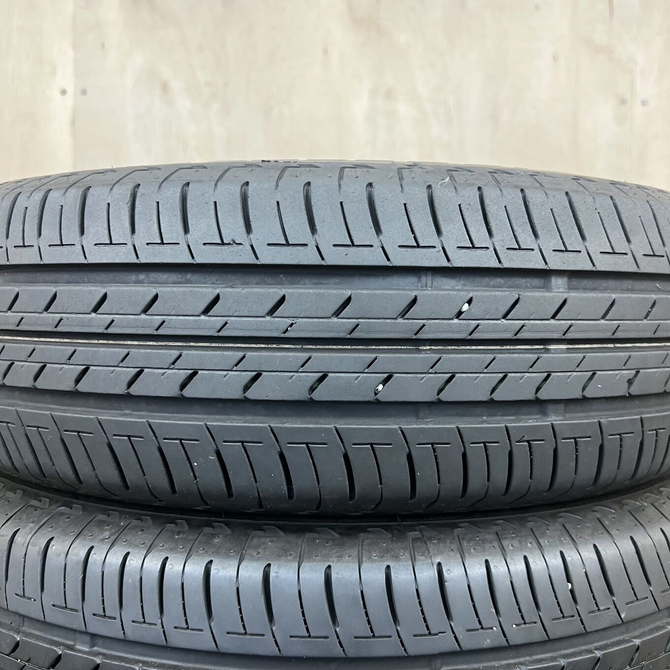 185/70 R14 Bridgestone ECOPIA EP150 — 11 900 ¥/комплект