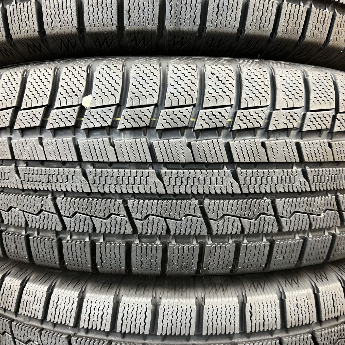 Toyo WINTER TRANPATH TX 215/70 R16, фото 2