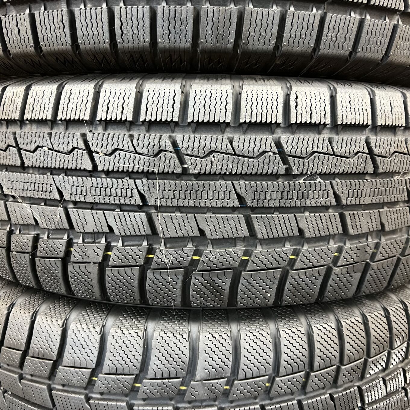 Toyo WINTER TRANPATH TX 215/70 R16, фото 3