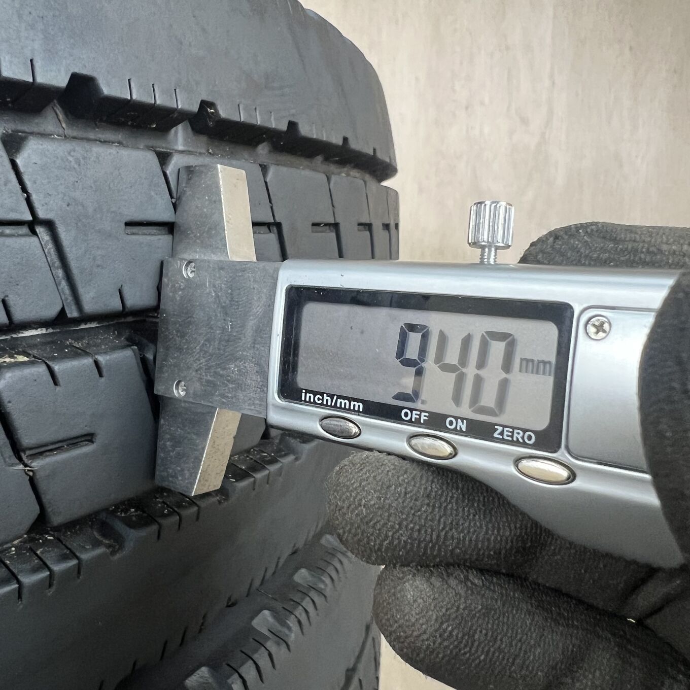 Bridgestone DURAVIS R207 205/80 R17.5, фото 5