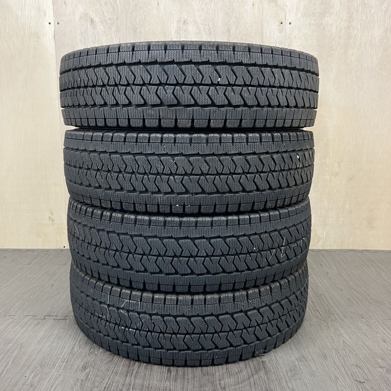 Bridgestone BLIZZAK W979 195/80 R15, фото 5
