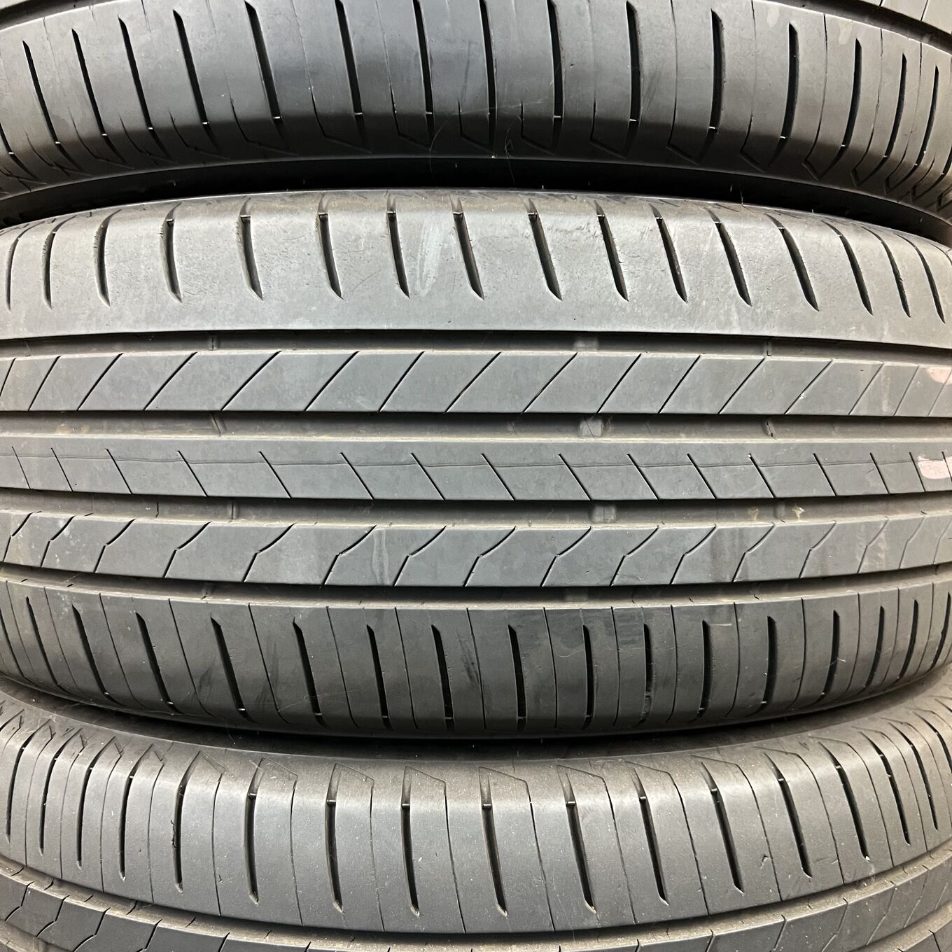 Bridgestone ALENZA 001 235/50 R20, фото 2