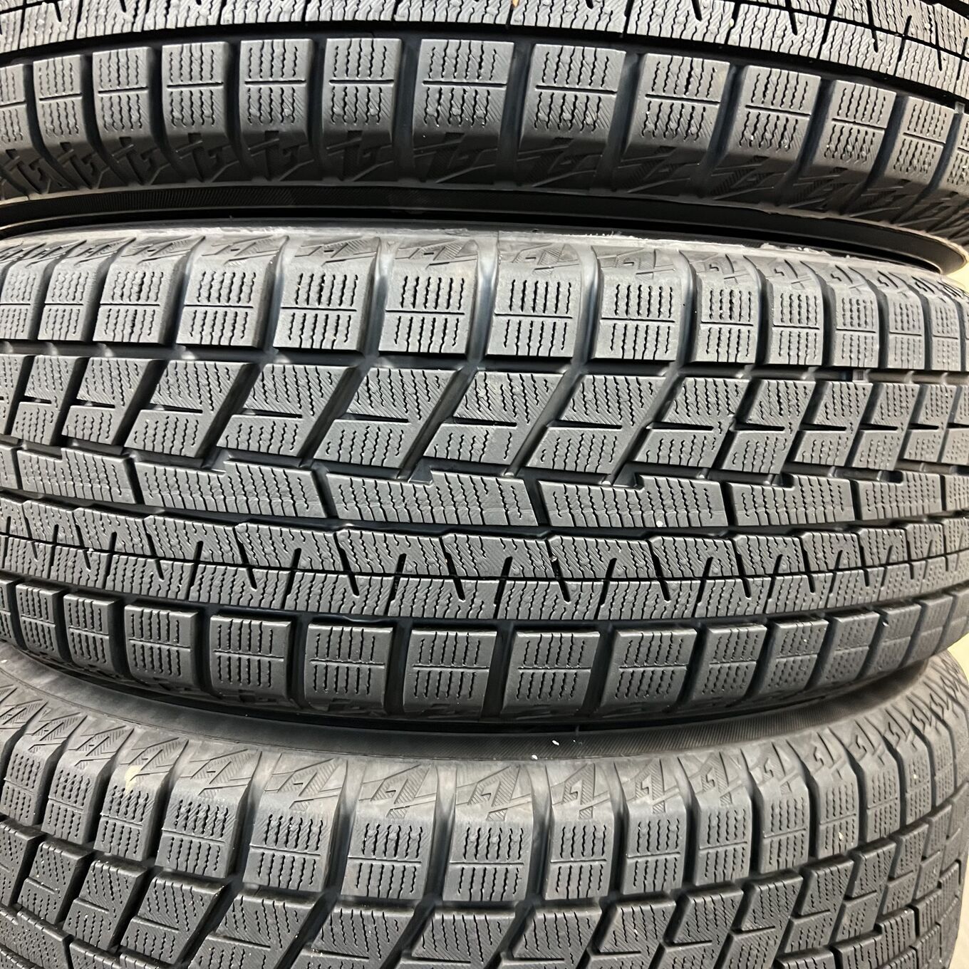 Yokohama ICE GUARD IG60 185/60 R15, фото 2
