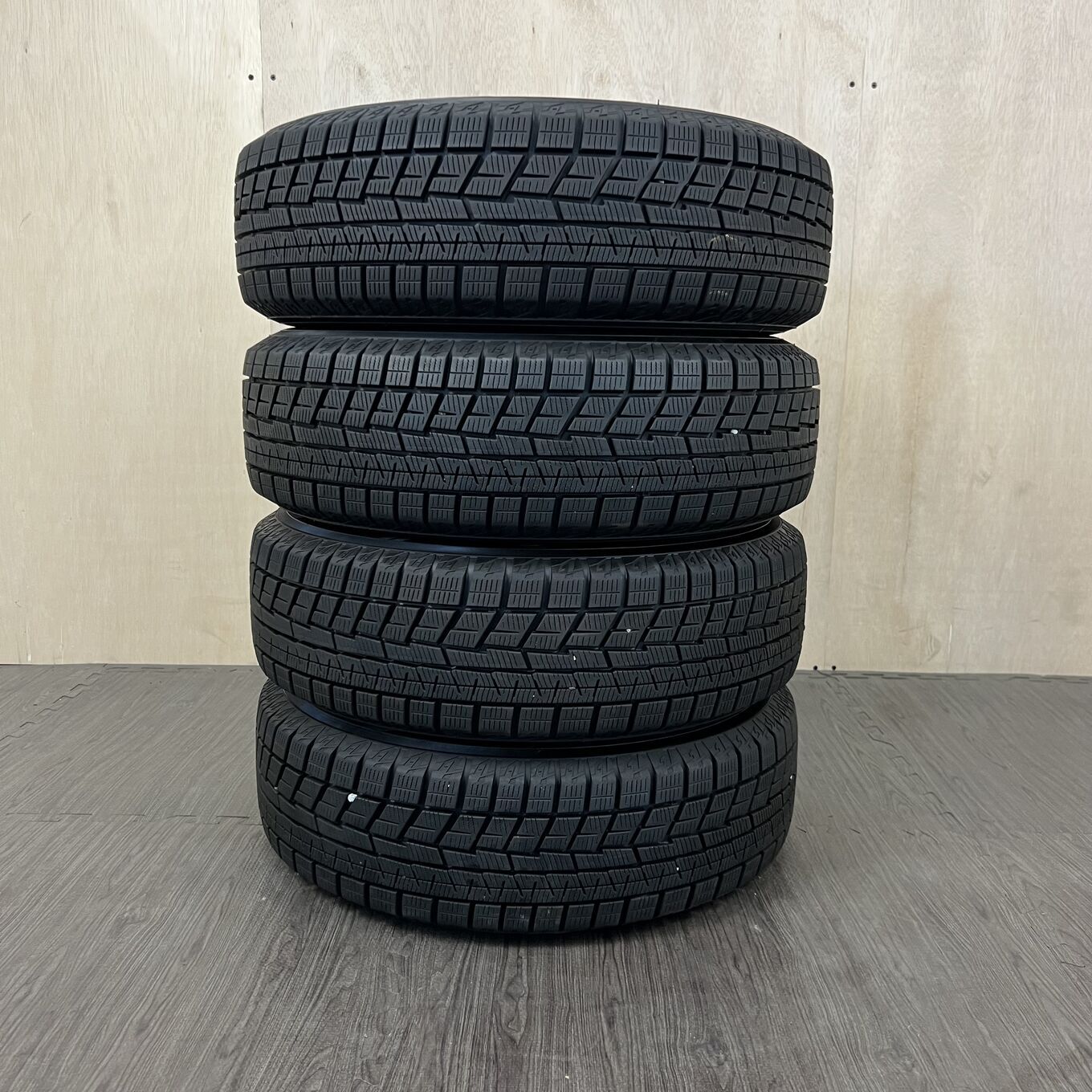 Yokohama ICE GUARD IG60 175/70 R14, фото 5