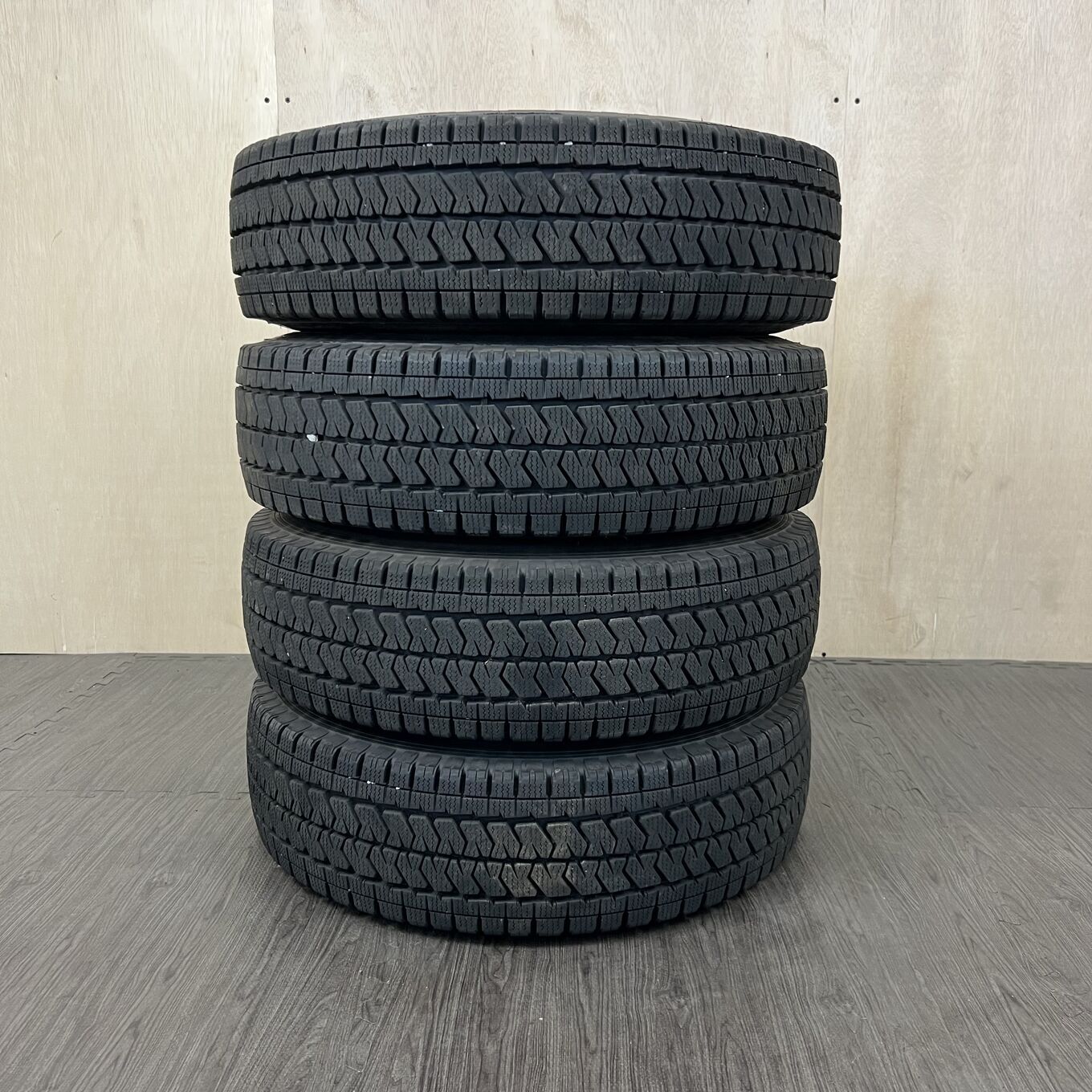 Bridgestone BLIZZAK VL10A 185/80 R14, фото 5