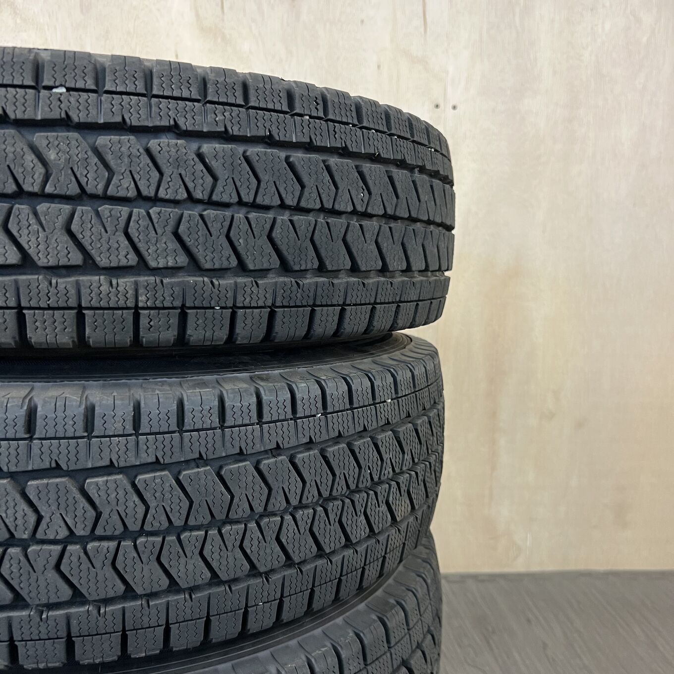 Bridgestone BLIZZAK VL10A 185/80 R14, фото 6