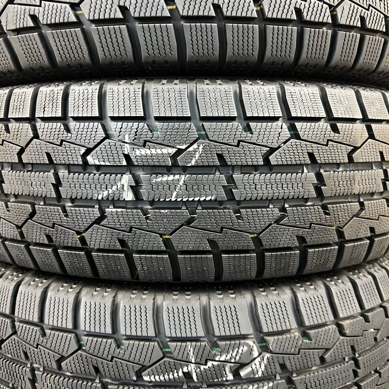 Toyo OBSERVE GARIT GIZ 185/70 R14, фото 2