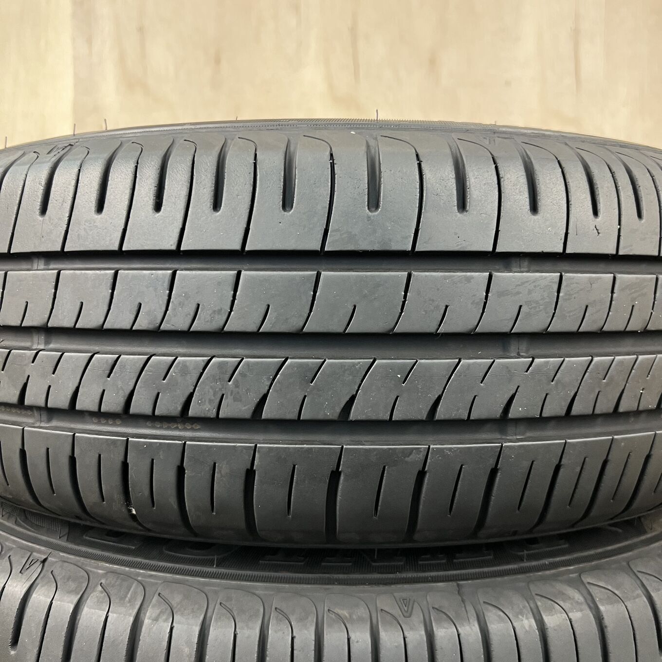 195/65 R15 Dunlop ENASAVE EC204 — 18 700 ¥/комплект