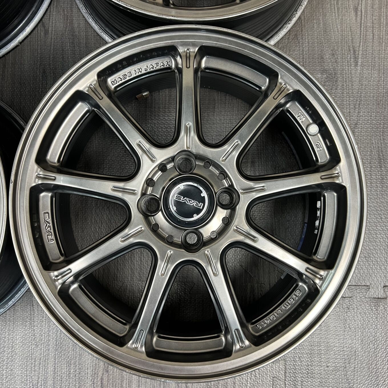 GRAM LIGHTS R16 6.5J ET38 4x100, фото 2
