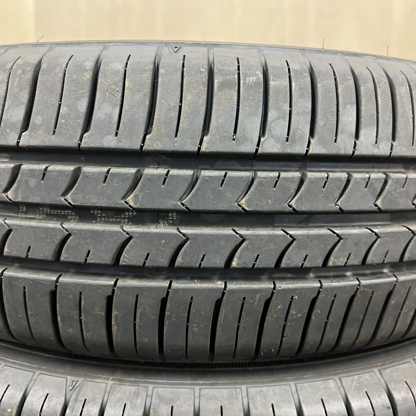 175/60 R16 Goodyear EFFICIENTGRIP ECO EG01 — 18 700 ¥/комплект