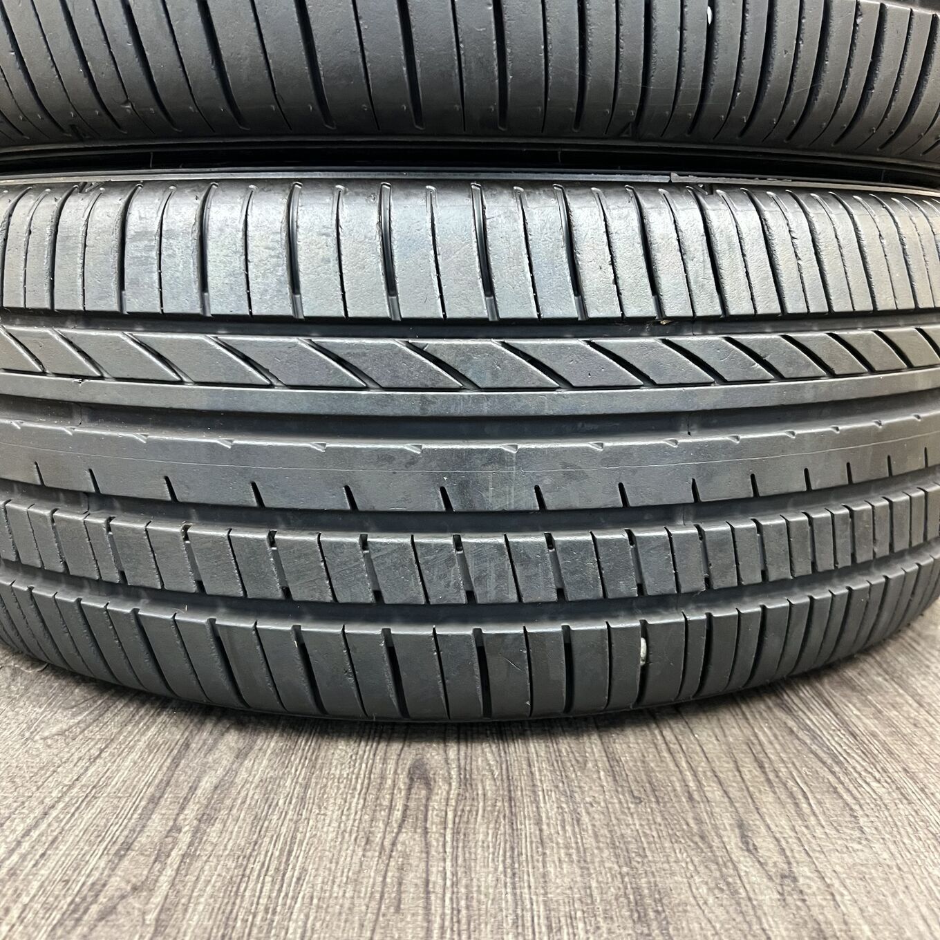 Goodyear EFFICIENTGRIP COMFORT 215/55 R17, фото 2