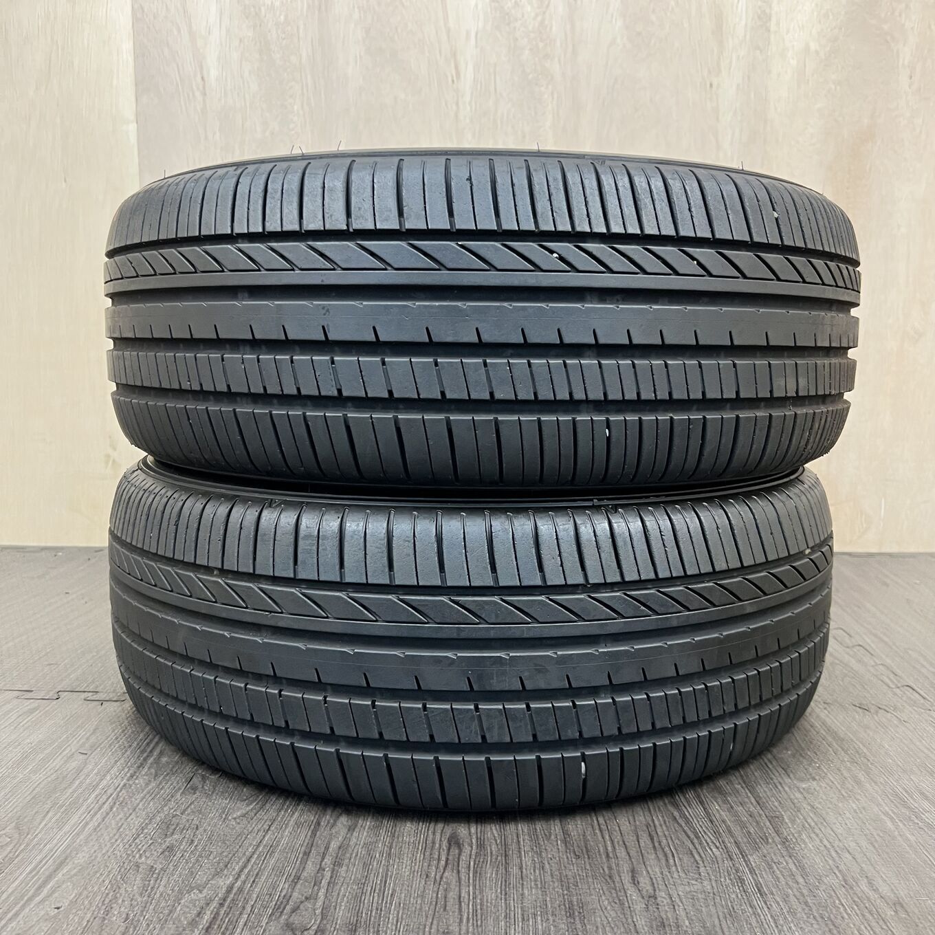 Goodyear EFFICIENTGRIP COMFORT 215/55 R17, фото 3