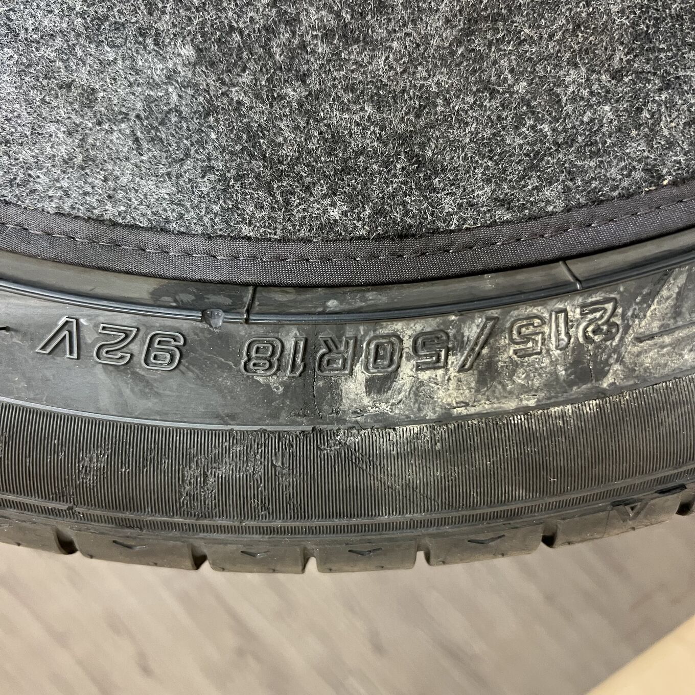 Dunlop ENASAVE RV505 215/50 R18, фото 6