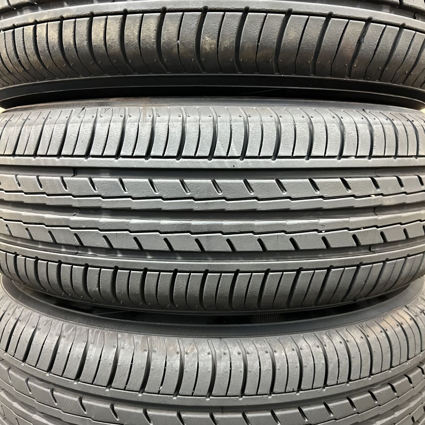 Yokohama BLUEARTH ES32 175/65 R14, фото 3