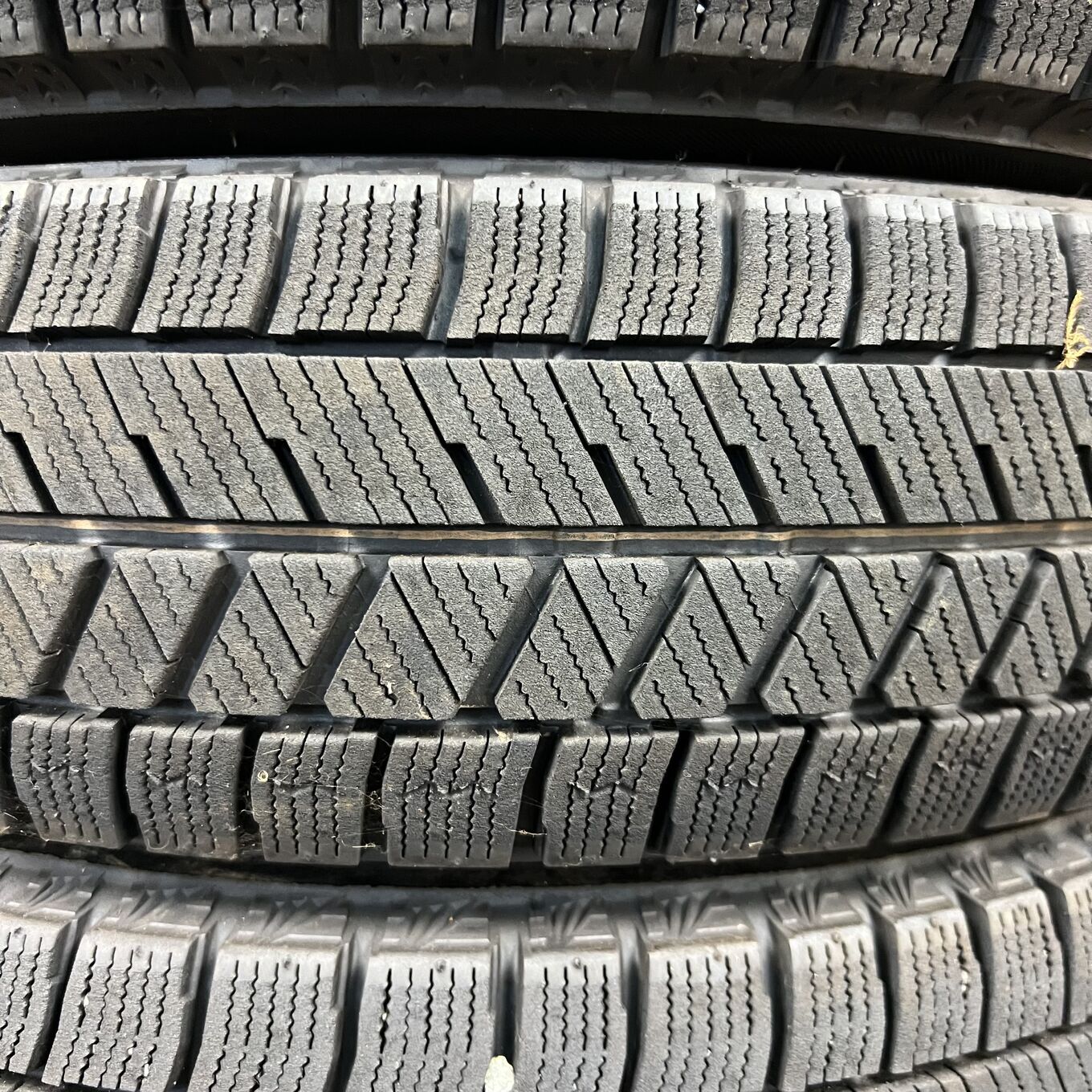 Bridgestone BLIZZAK VRX3 145/80 R13, фото 2