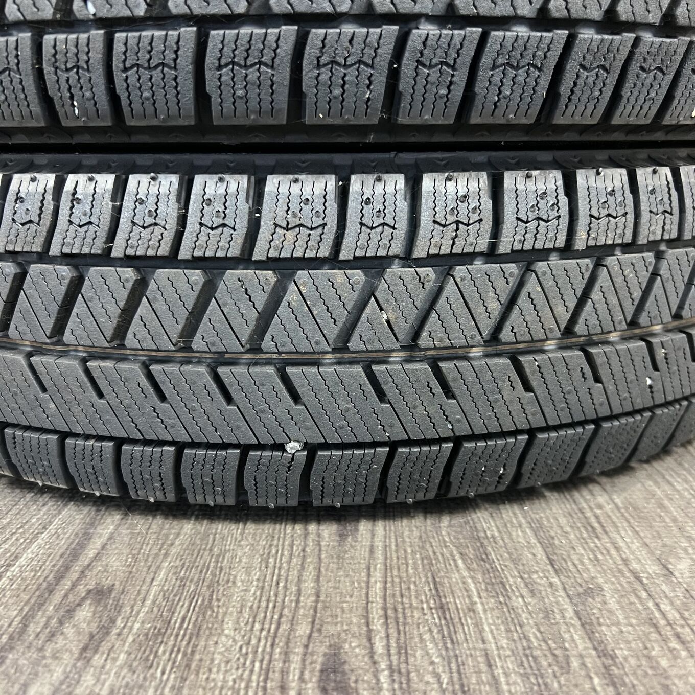 Bridgestone BLIZZAK VRX3 145/80 R13, фото 4