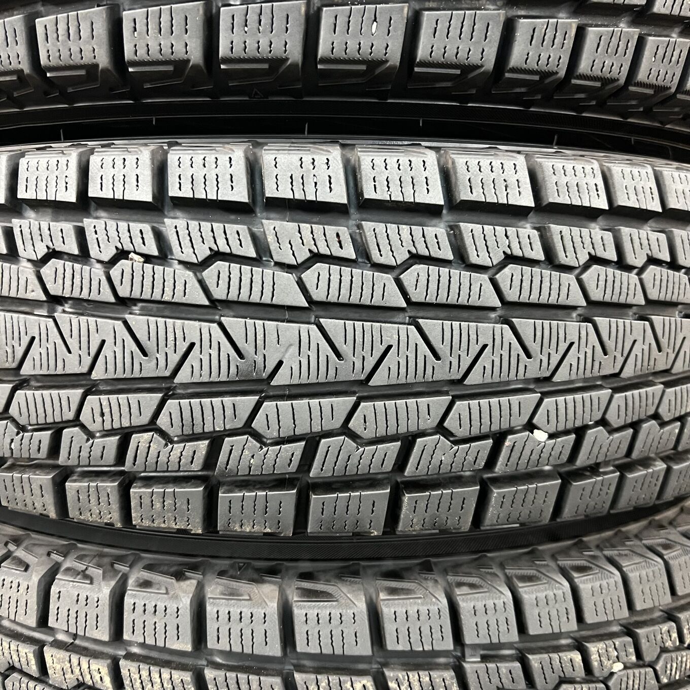 Yokohama ICE GUARD SUV G075 175/80 R15, фото 2