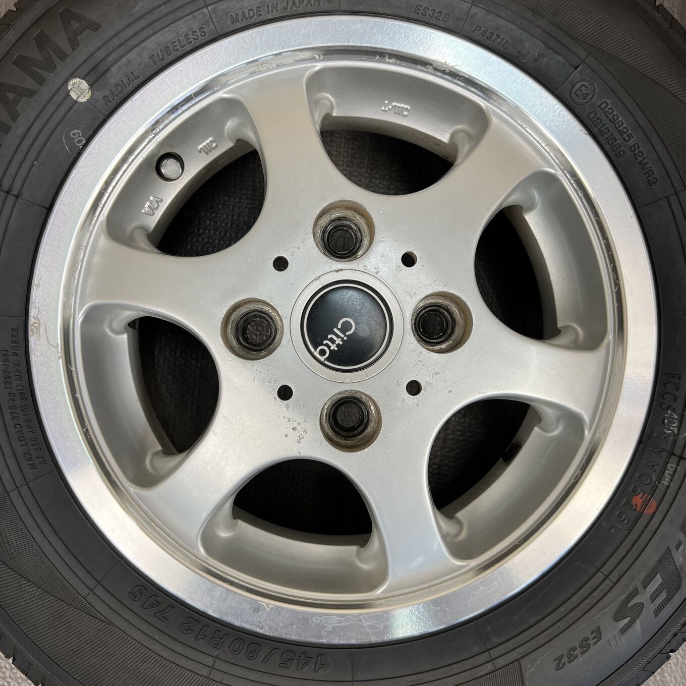 Yokohama BLUEARTH ES32 145/80 R12, фото 2