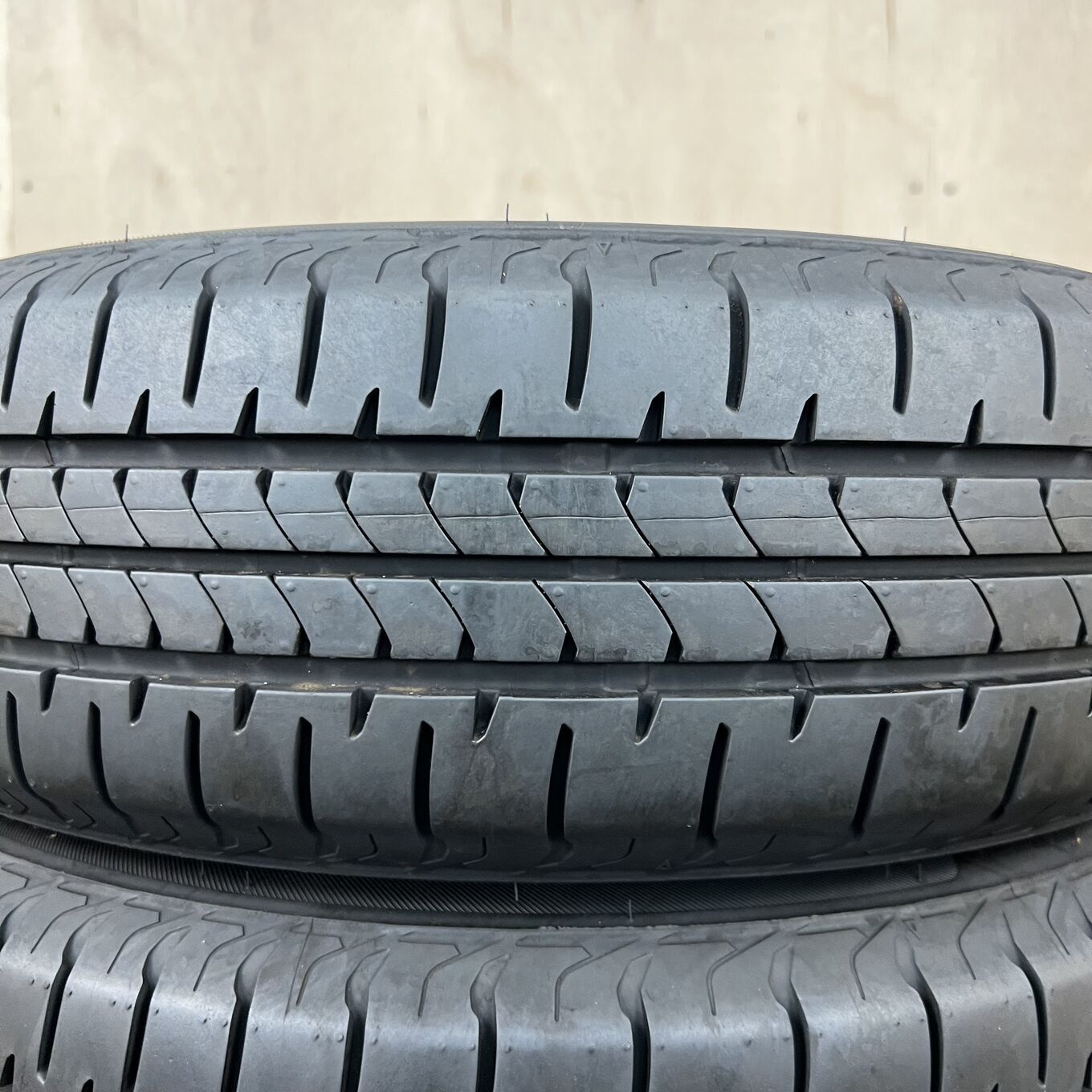 175/65 R15 Bridgestone NEWNO — 18 700 ¥/комплект