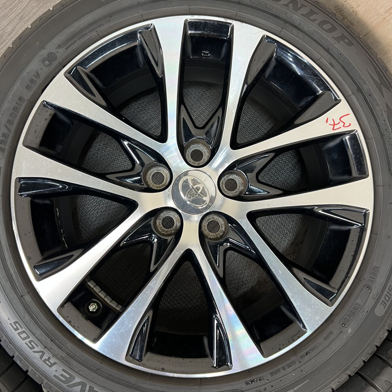 Toyo ESTIMA R18 7J ET51 5x114.3, фото 3