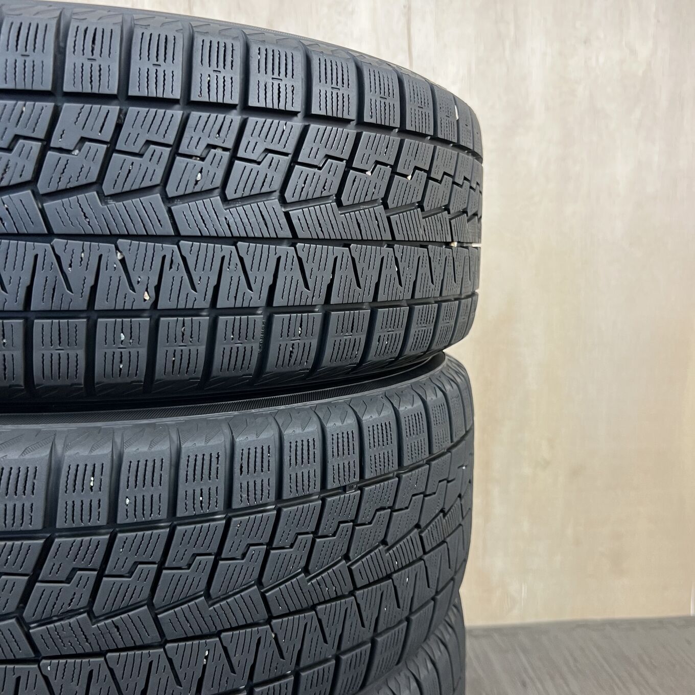 Yokohama ICE GUARD IG70 215/50 R18, фото 6