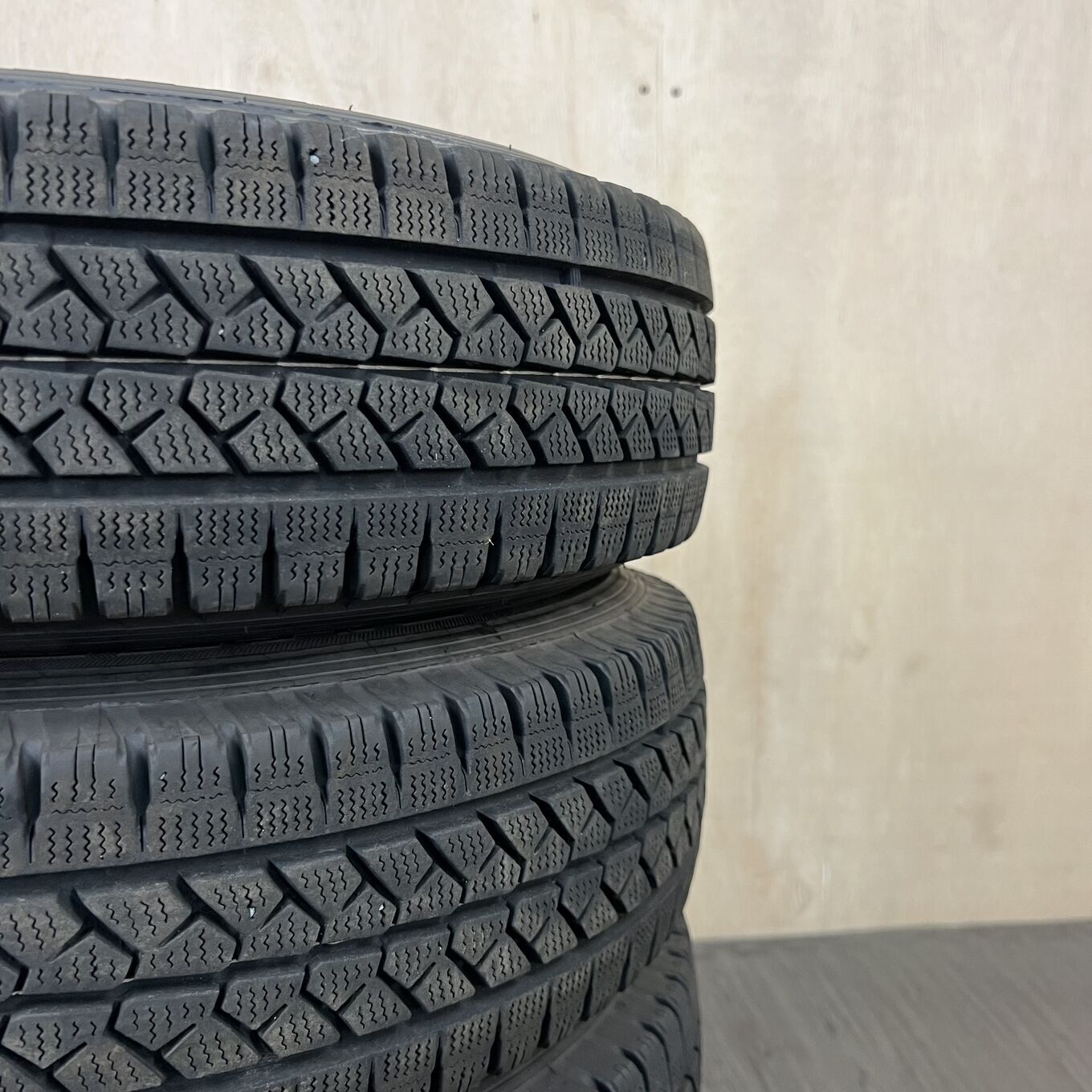 Bridgestone BLIZZAK VL1 165/80 R13, фото 6