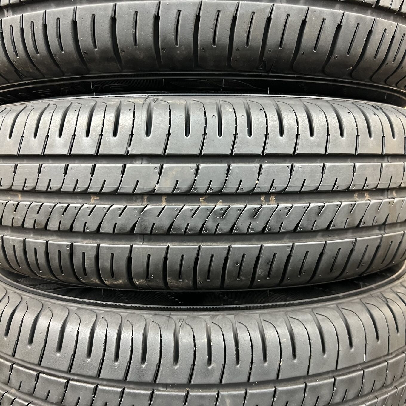 Dunlop ENASAVE EC204 165/70 R14, фото 2