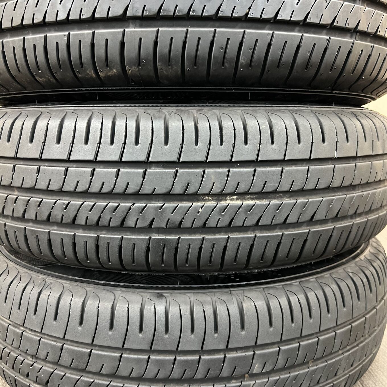 Dunlop ENASAVE EC204 165/70 R14, фото 3