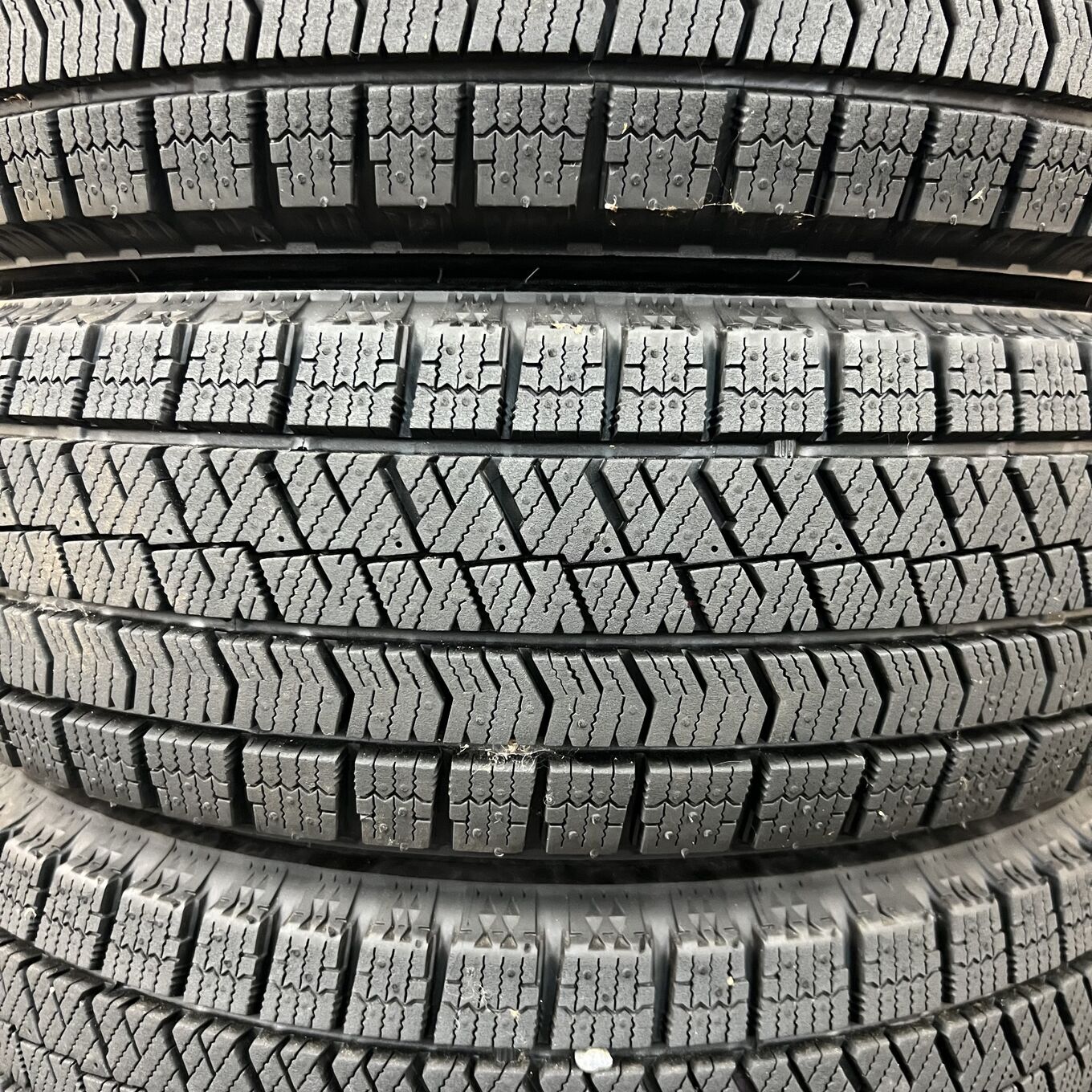 Bridgestone BLIZZAK VRX2 155/65 R13, фото 2