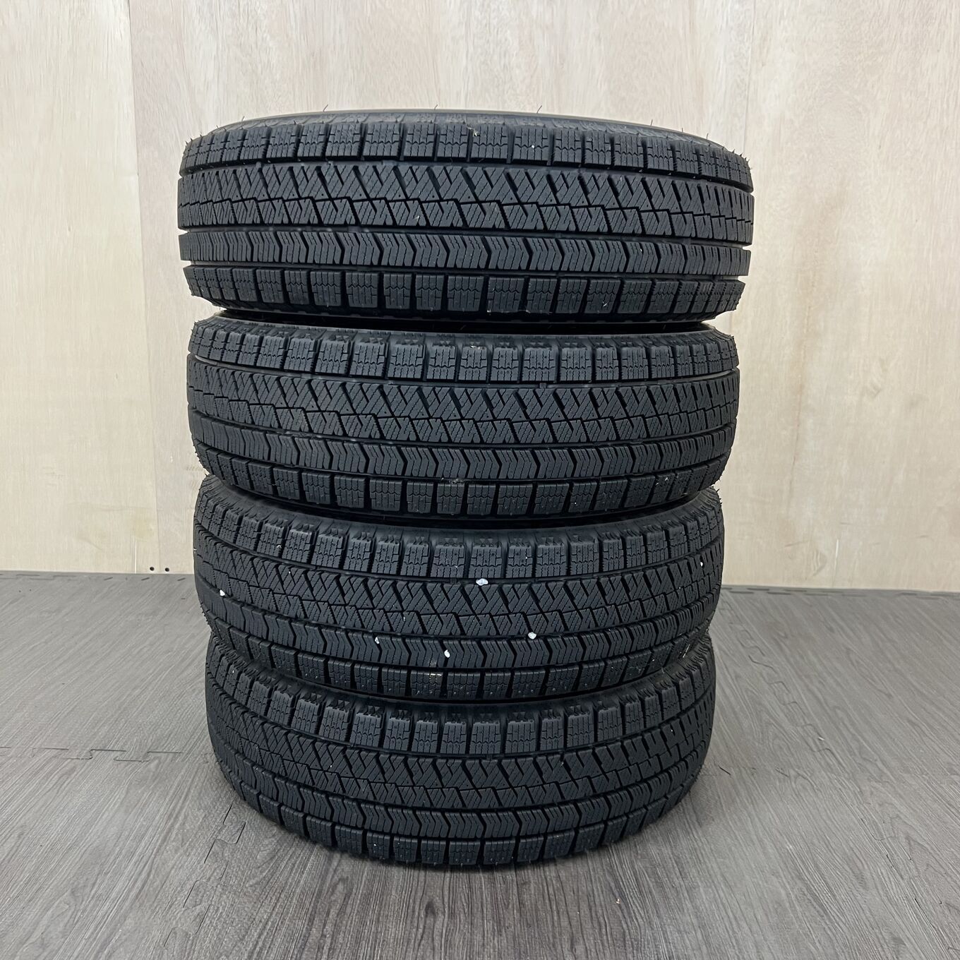 Bridgestone BLIZZAK VRX2 155/65 R13, фото 5