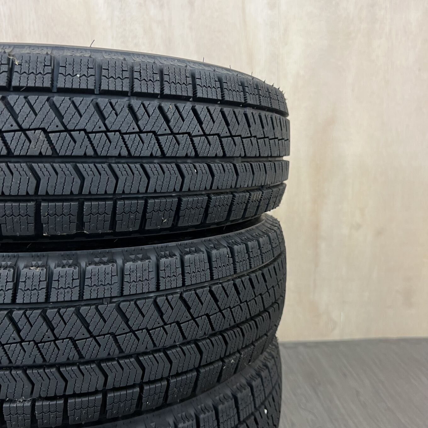 Bridgestone BLIZZAK VRX2 155/65 R13, фото 6