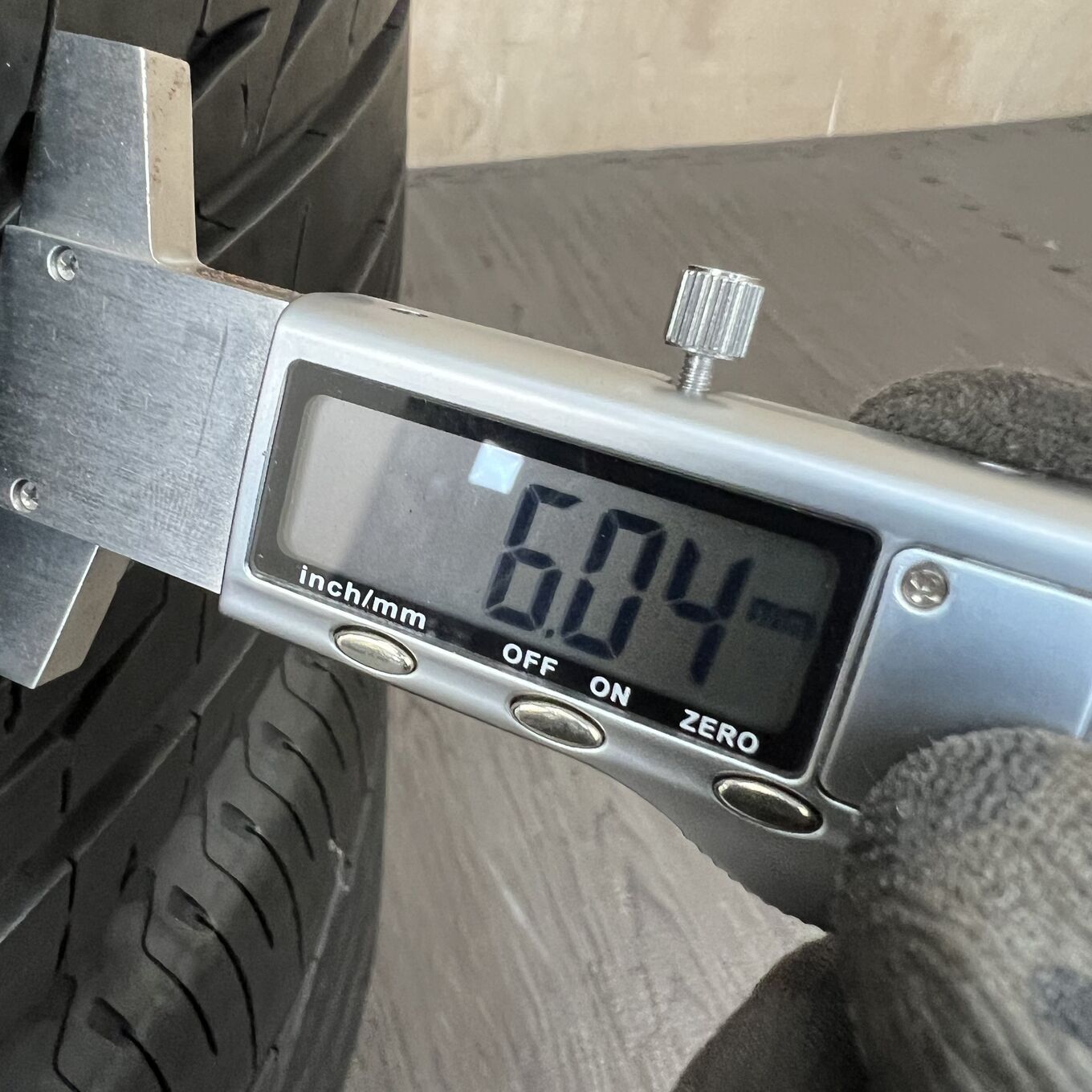 Bridgestone REGNO GR-XII 225/45 R18, фото 5